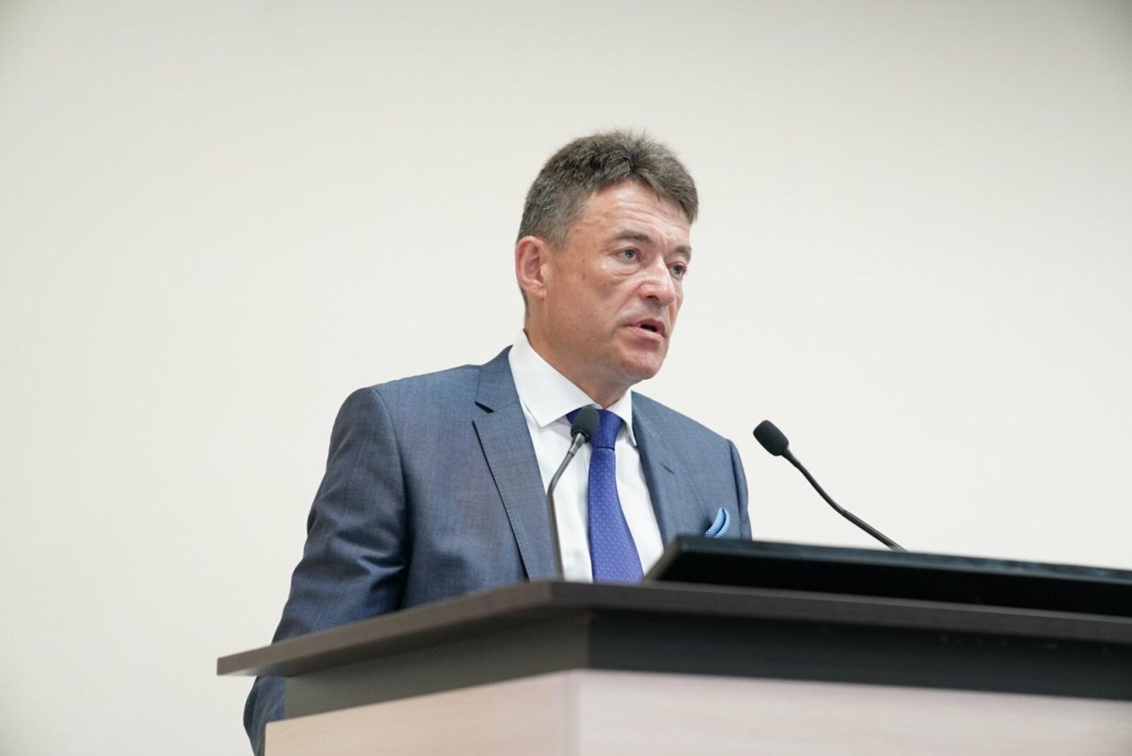 Олег Яровиков