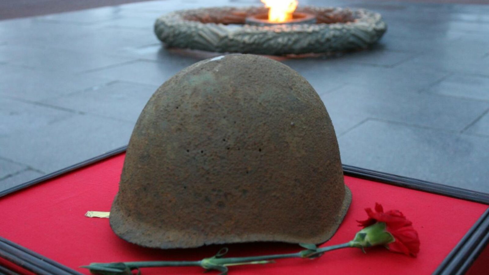 Олег Яровиков