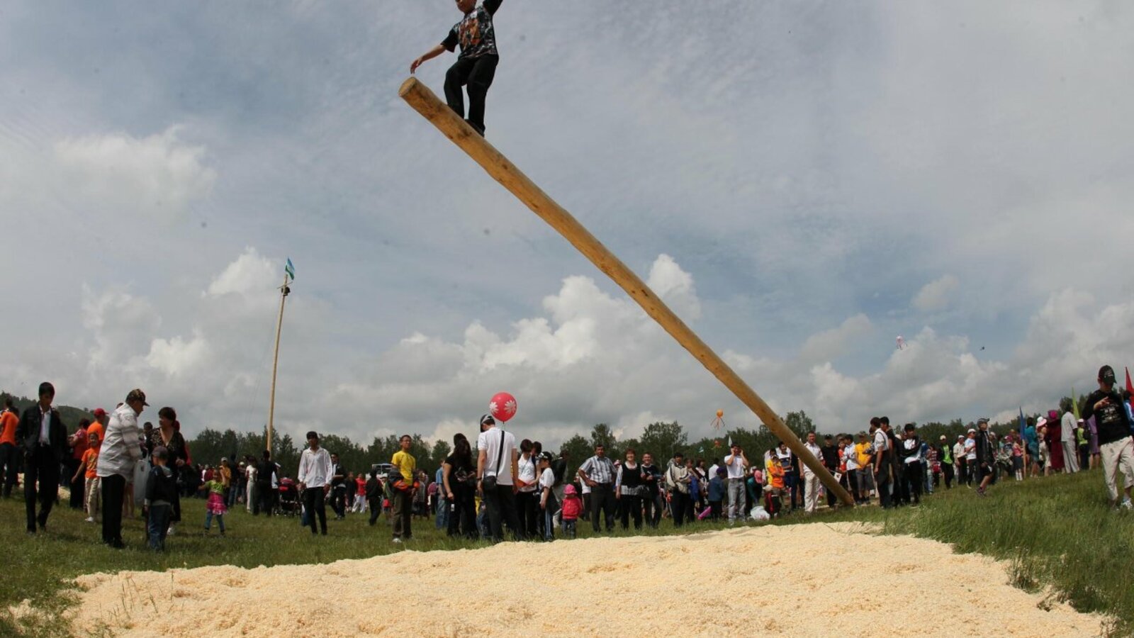 Олег Яровиков