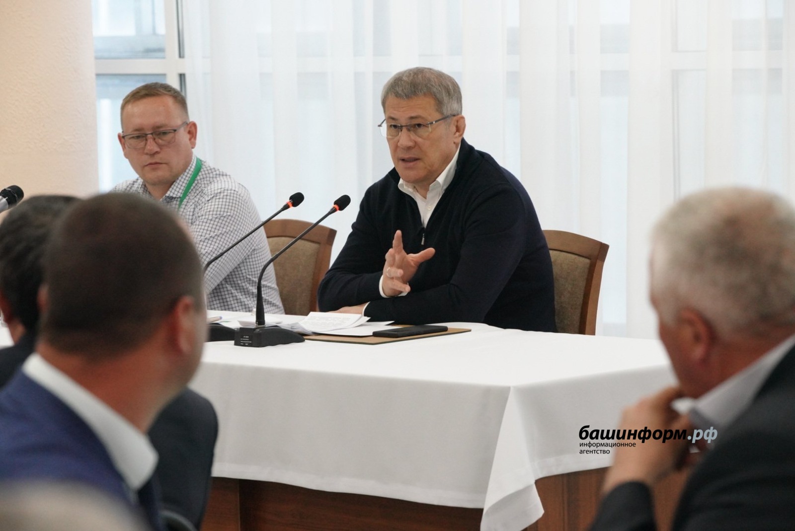 Олег Яровиков