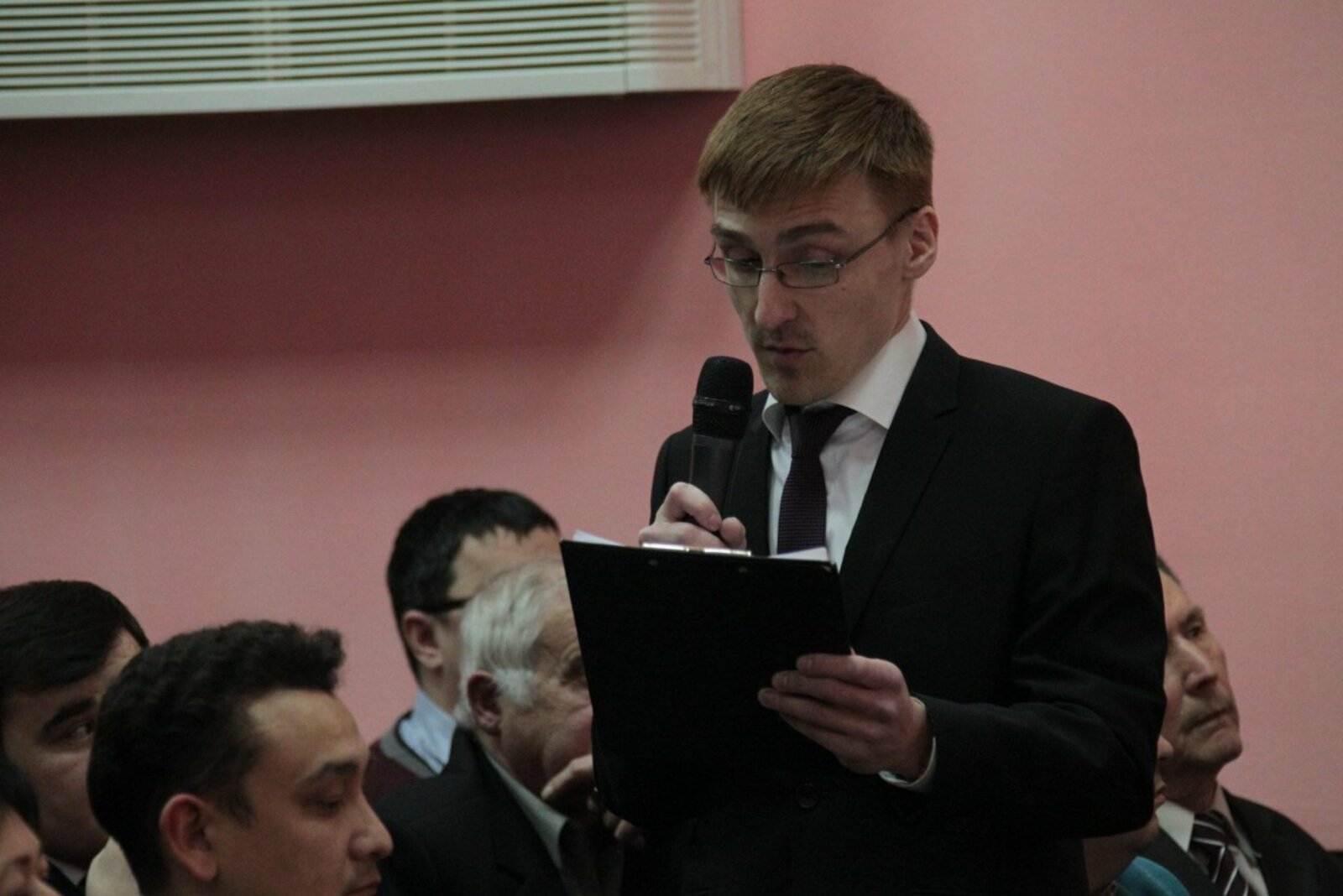 Олег Яровиков