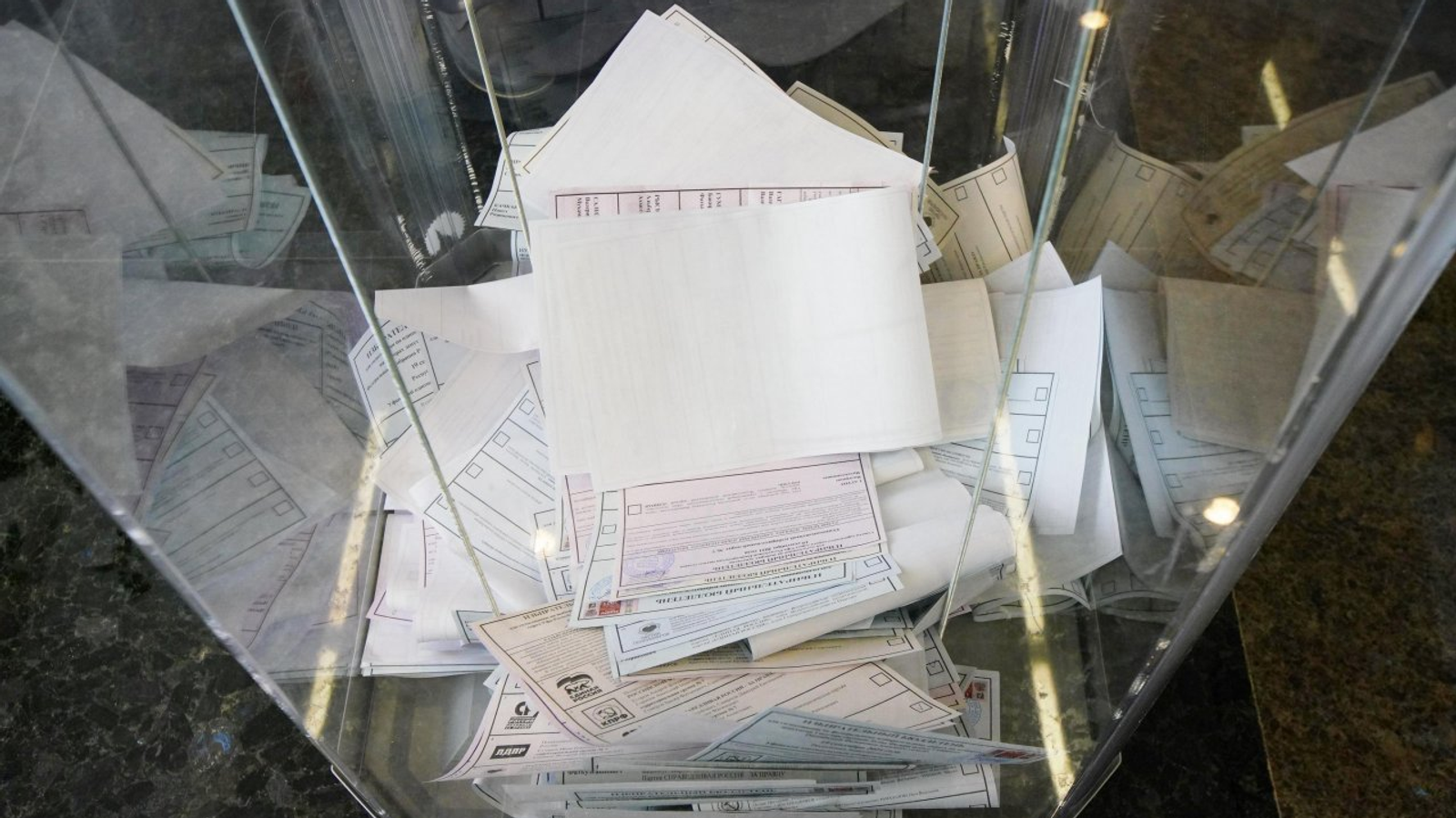 Олег Яровиков