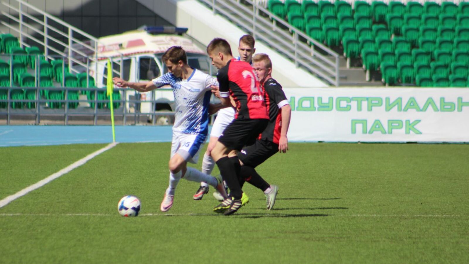 Дмитрий Слезин