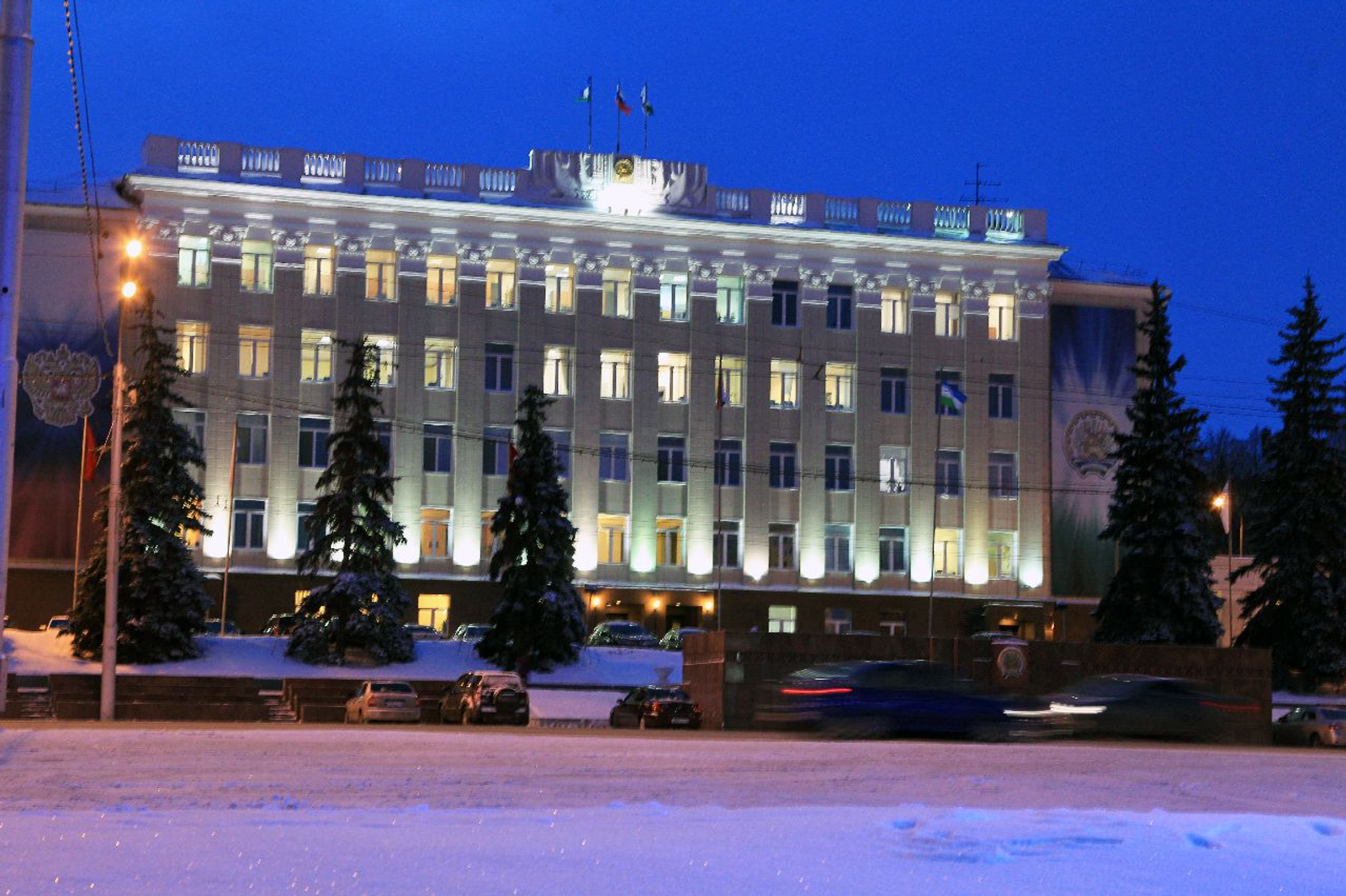 Олег Яровиков