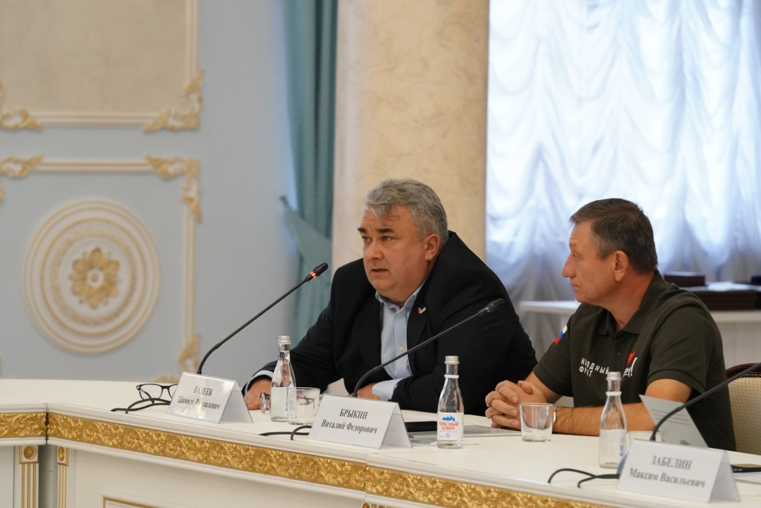 Олег Яровиков