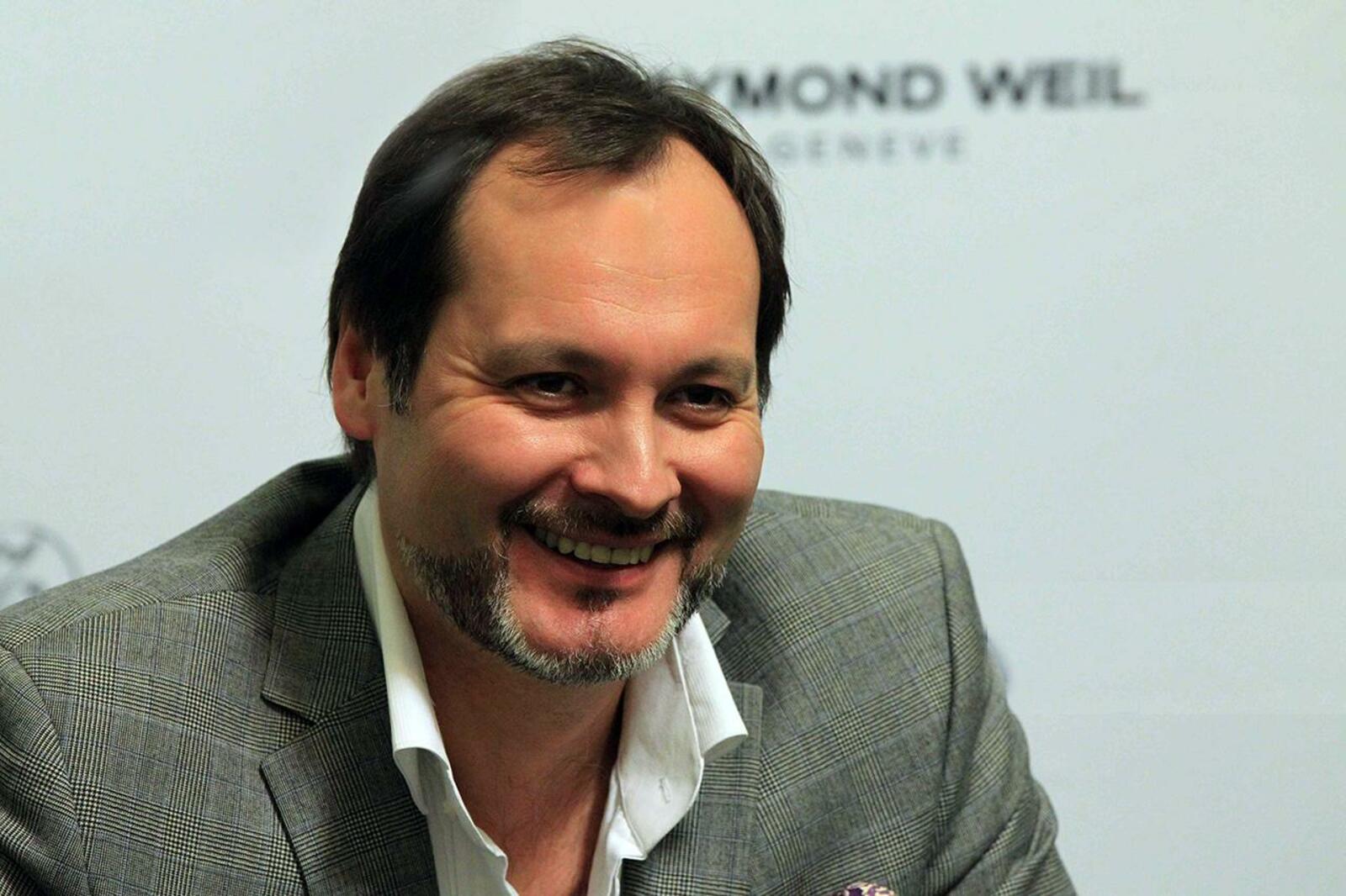 Олег Яровиков