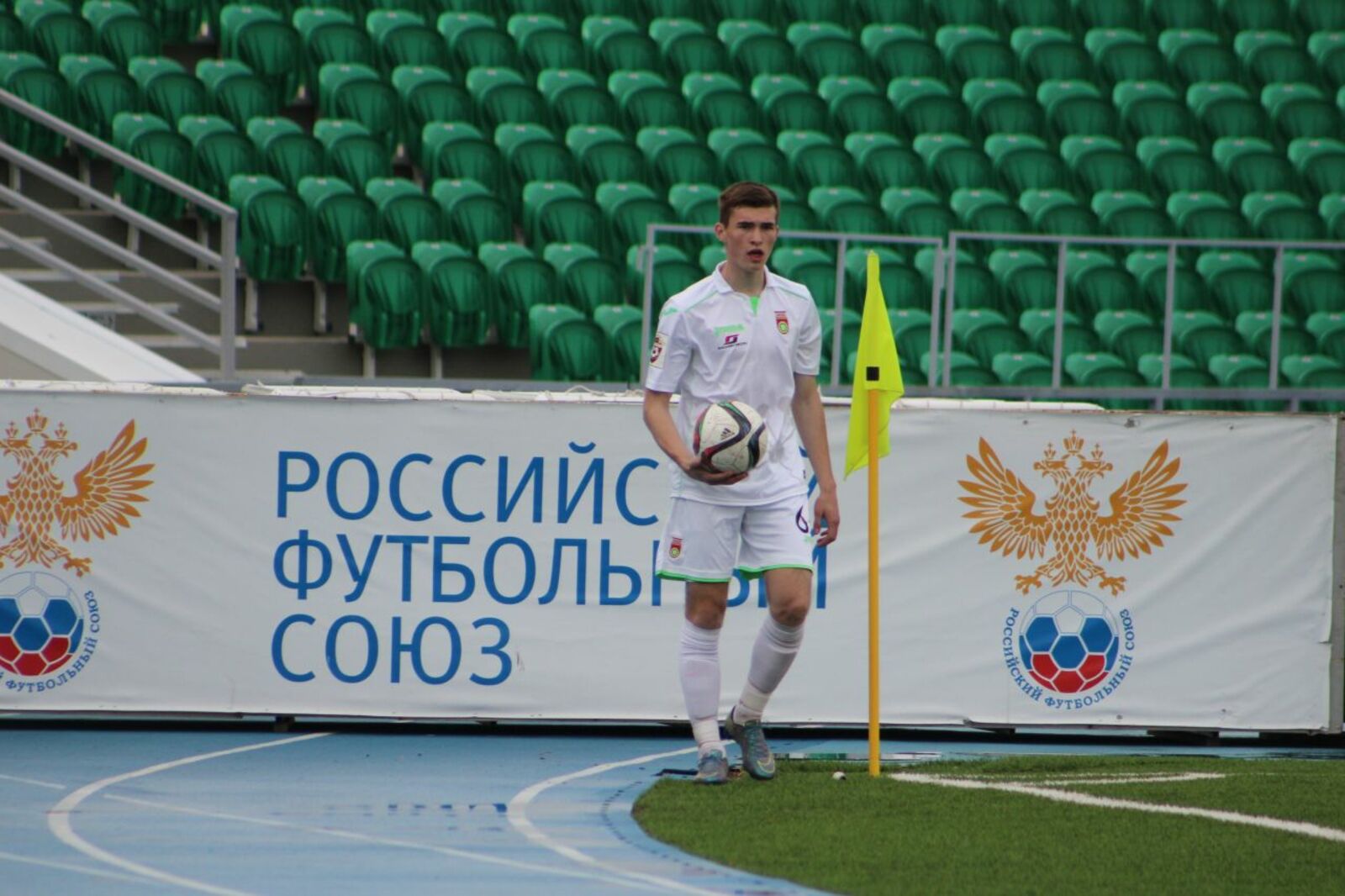 Дмитрий Слезин