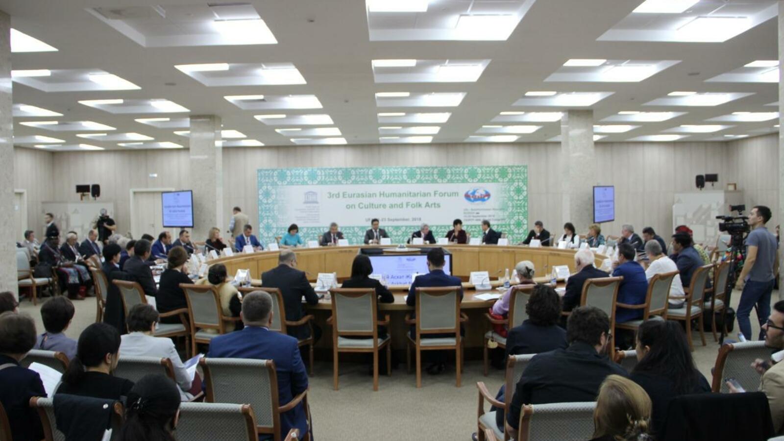 Ксения Калинина