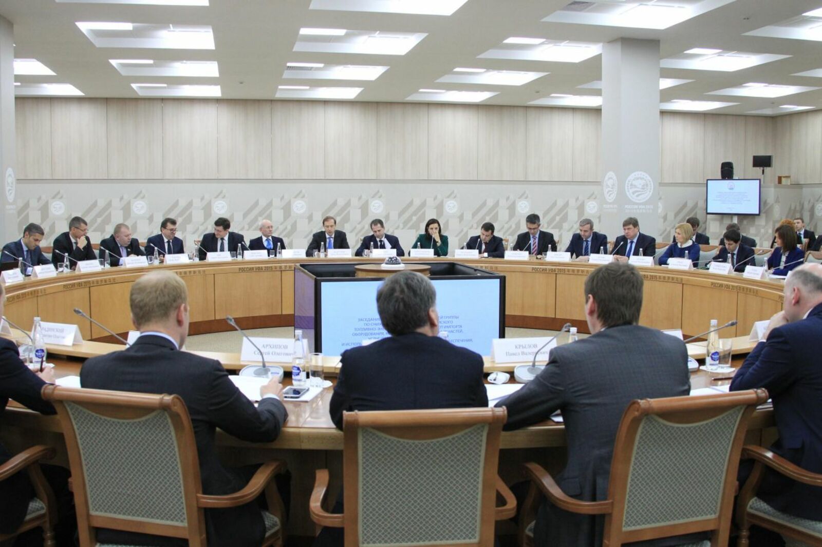 Олег Яровиков