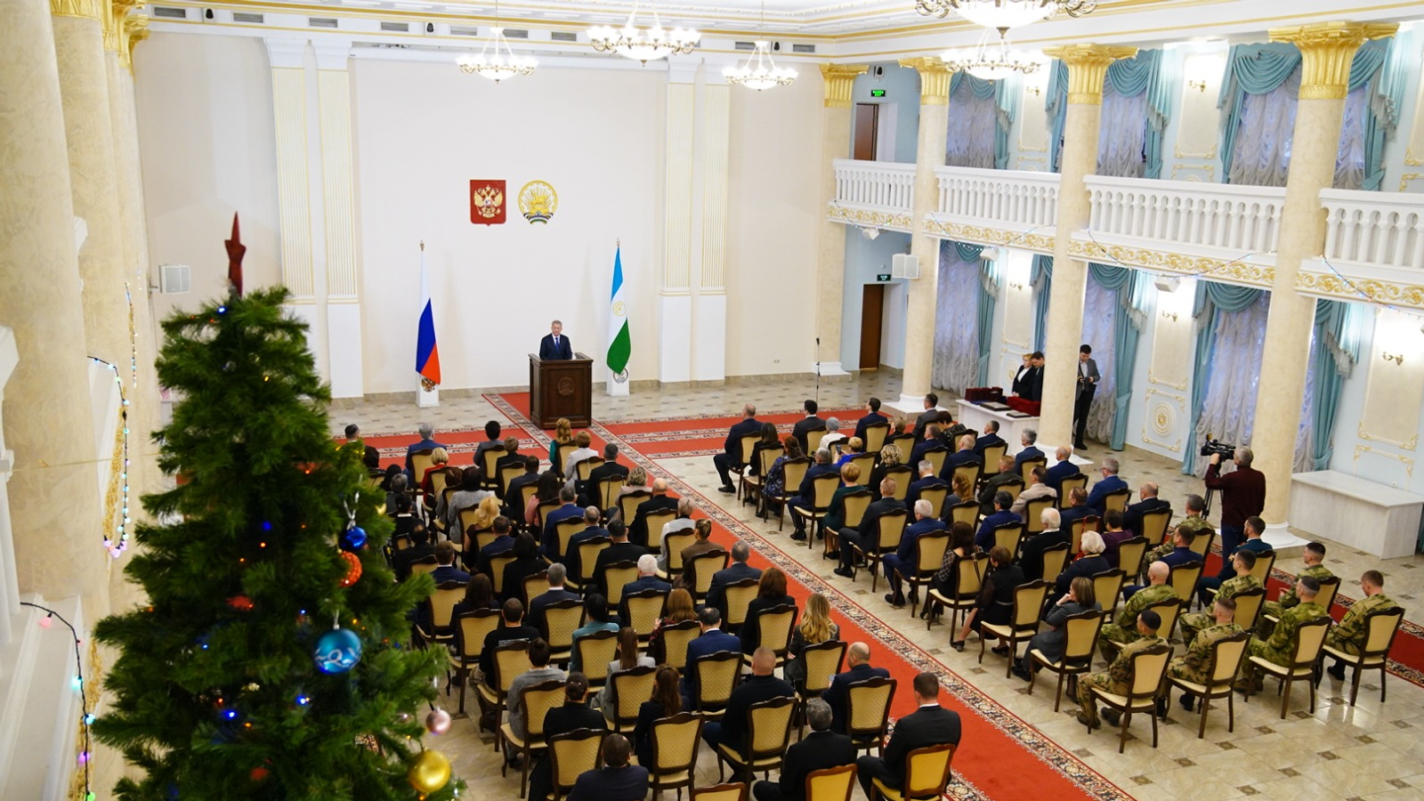 Олег Яровиков