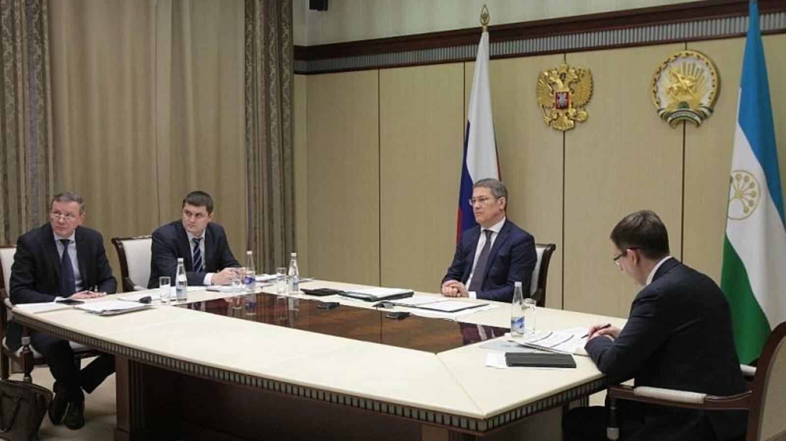 Олег Яровиков