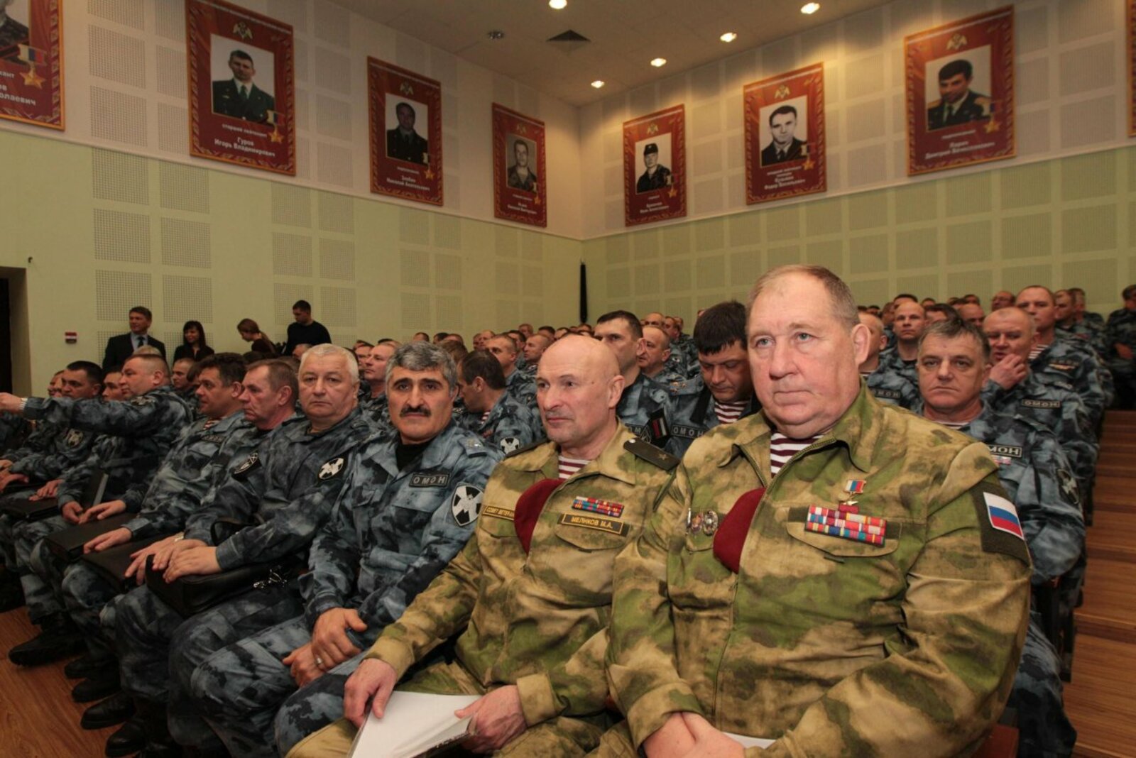 Олег Яровиков