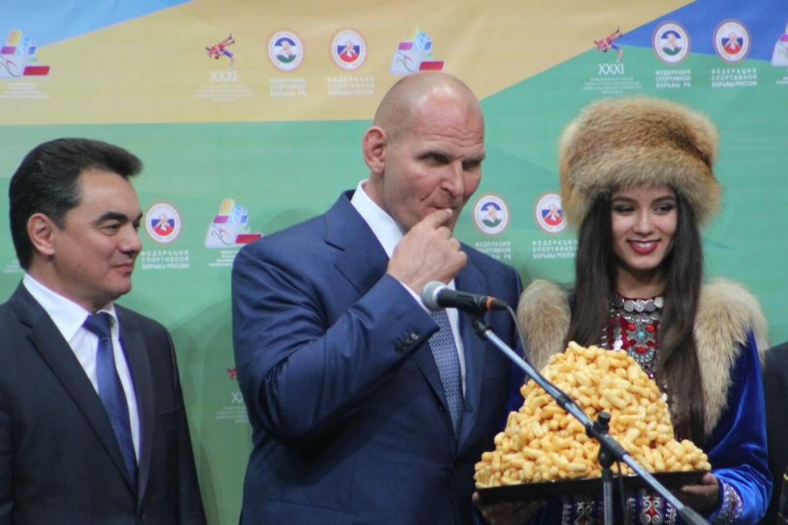 Дмитрий Слезин