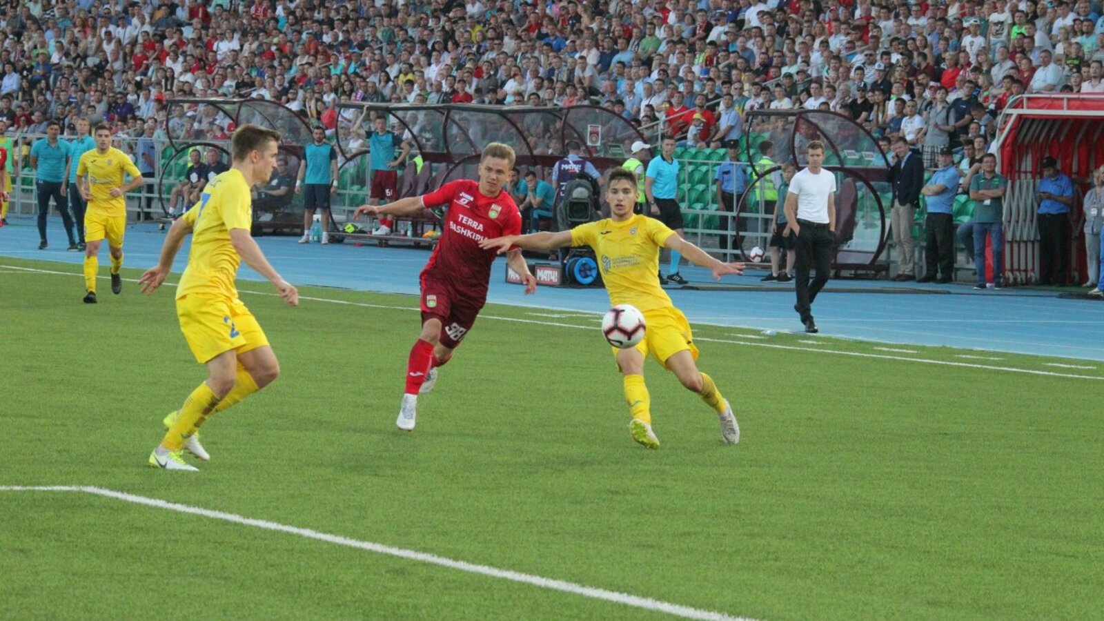 Олег Яровиков