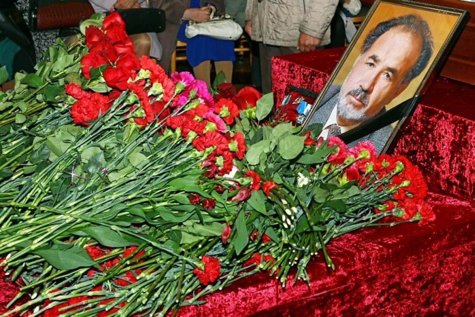 Насих Халисов