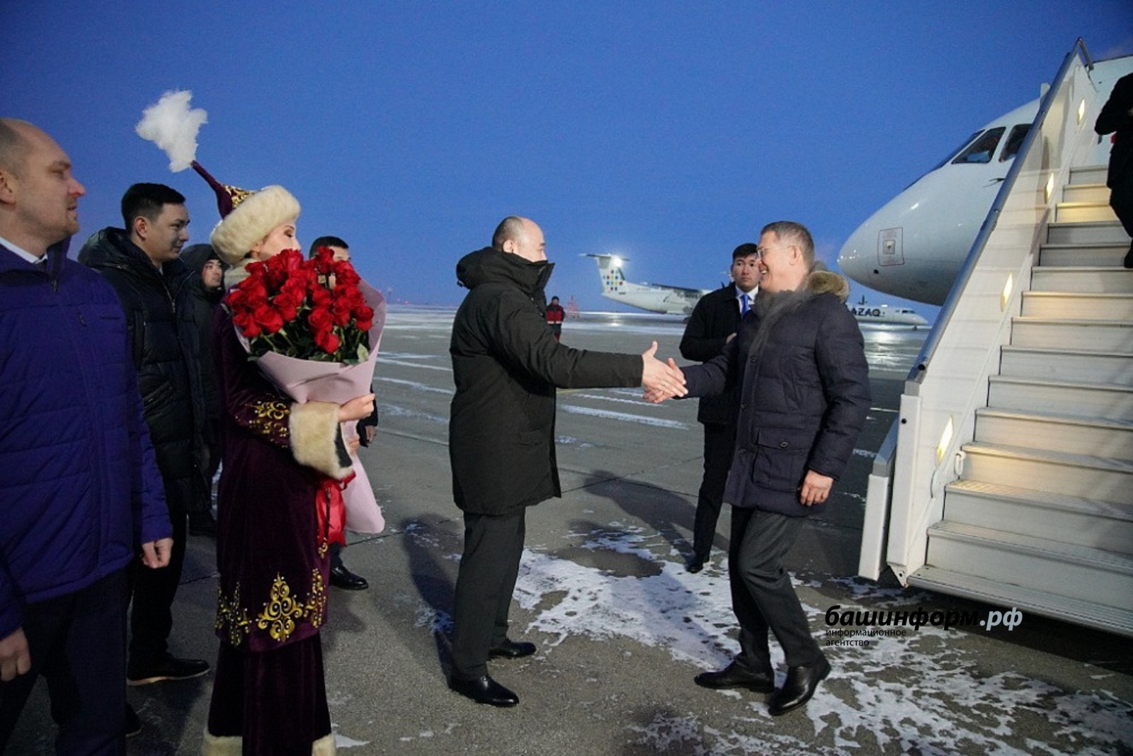 Олег  Яровиков