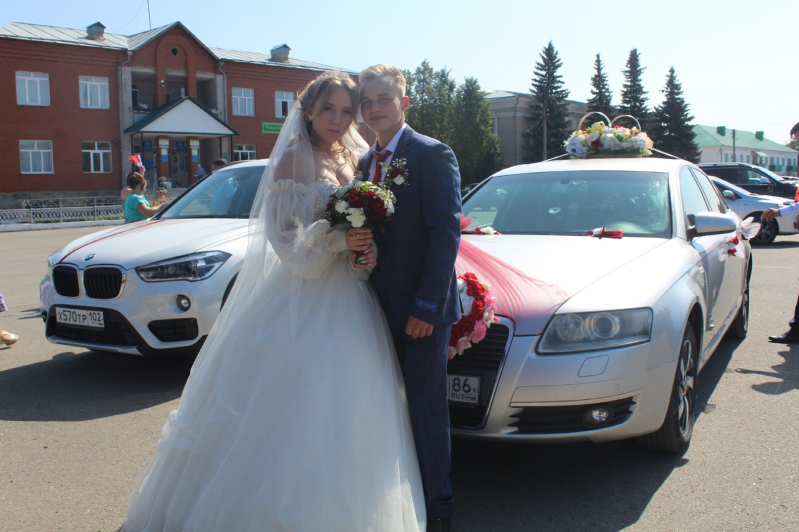 Фото-акция "Наша счастливая свадьба" в Кигинском районе