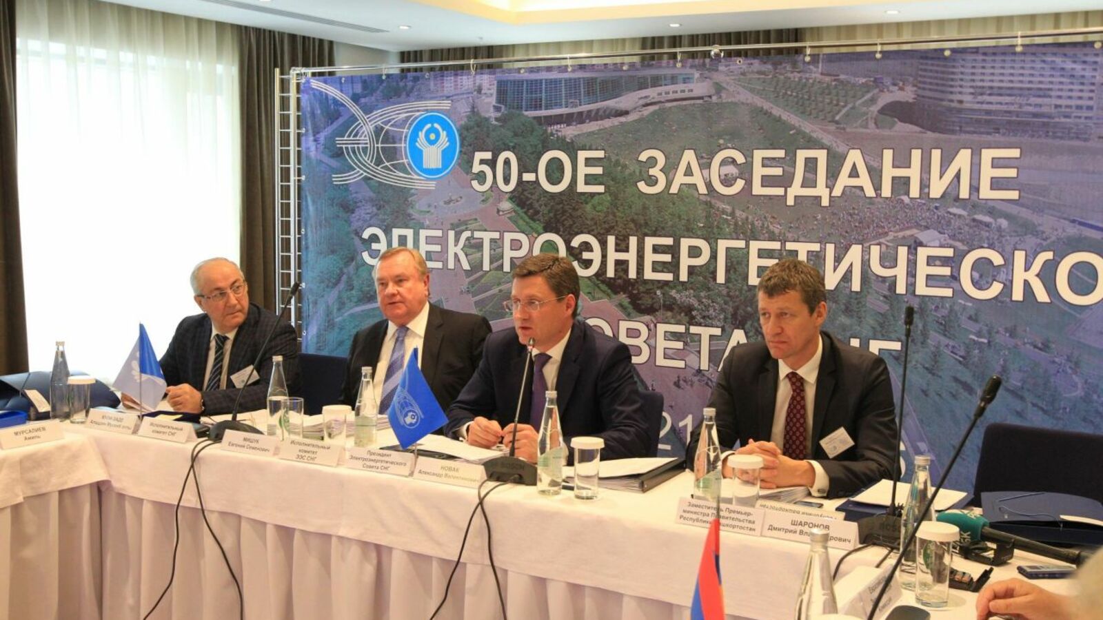 Олег Яровиков