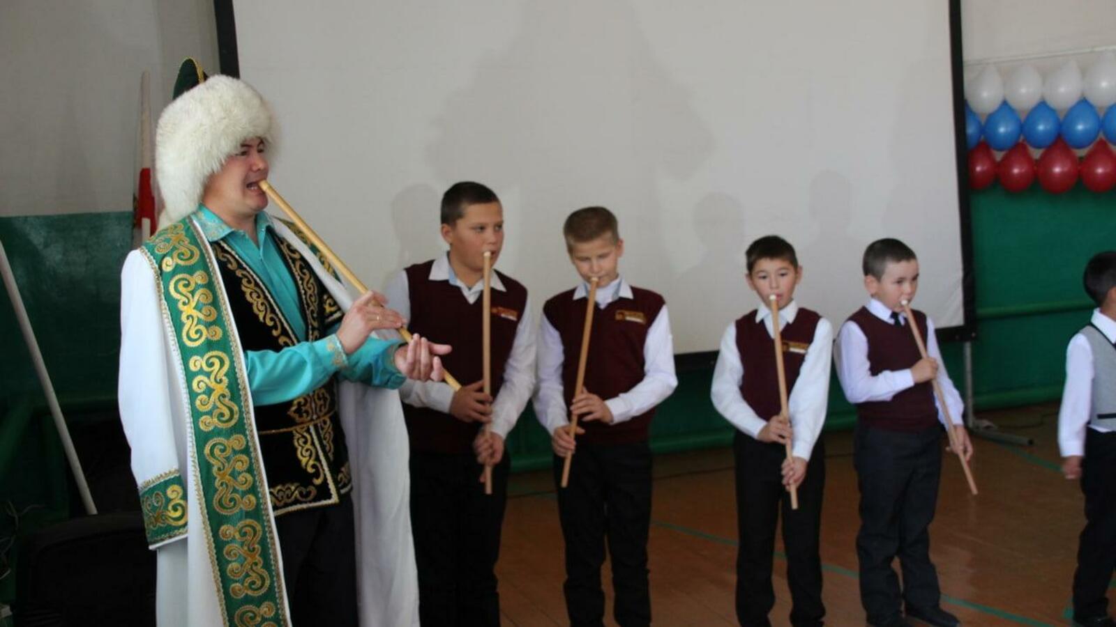 Исполком Всемирного курултая башкир