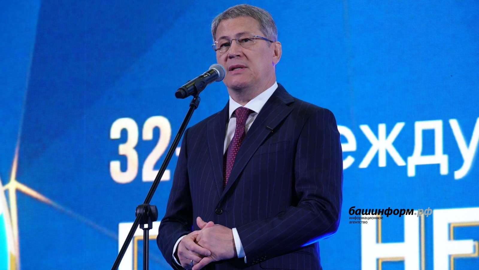 Олег Яровиков