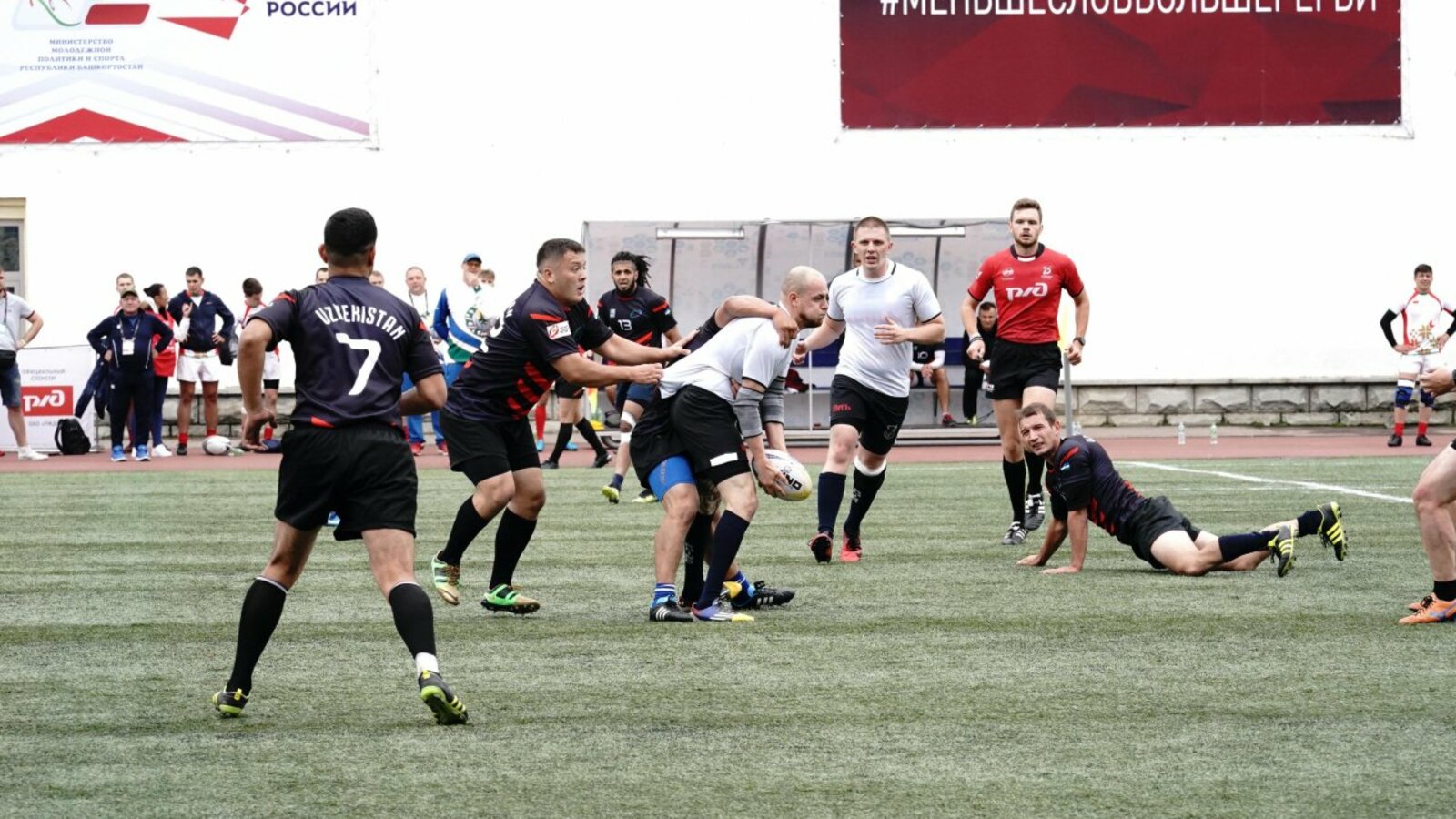 Олег Яровиков