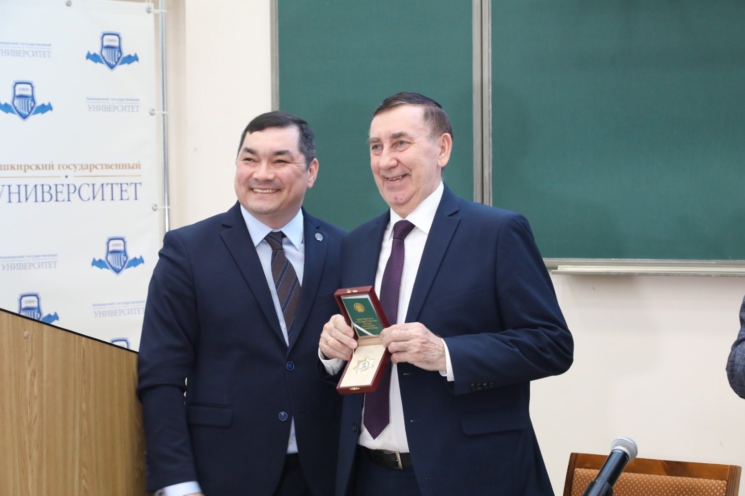 Валерий Шахов