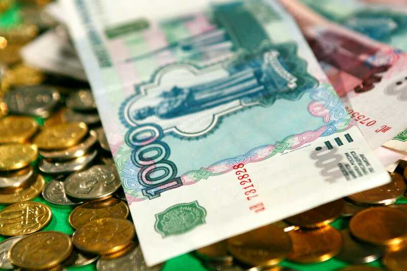 В России захотели увеличить денежные выплаты льготникам на 50%