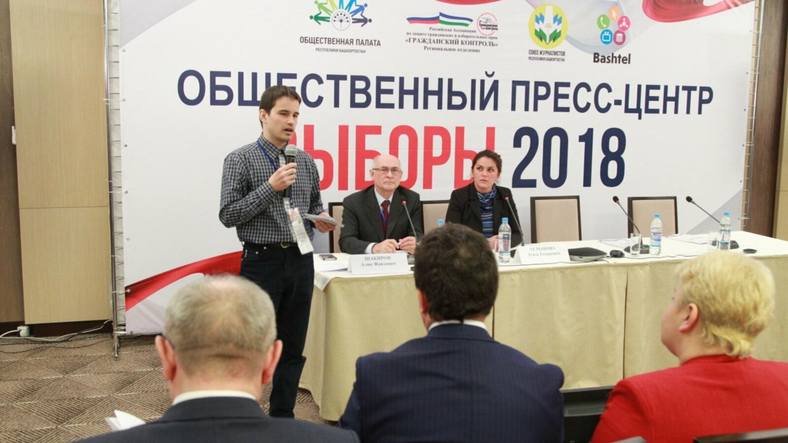 Олег Яровиков