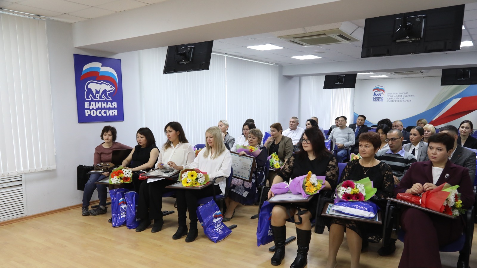 Валерий Шахов