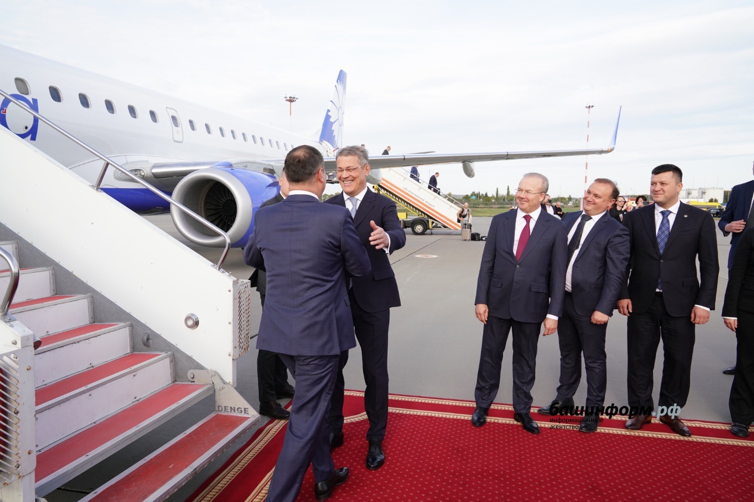 Олег Яровиков