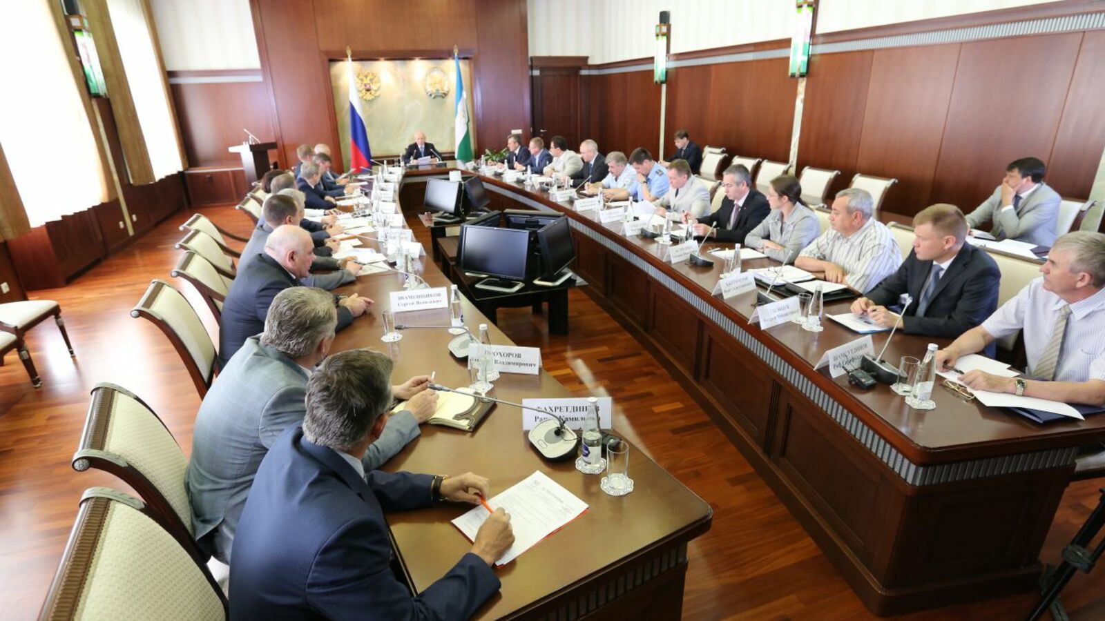 Андрей Старостин