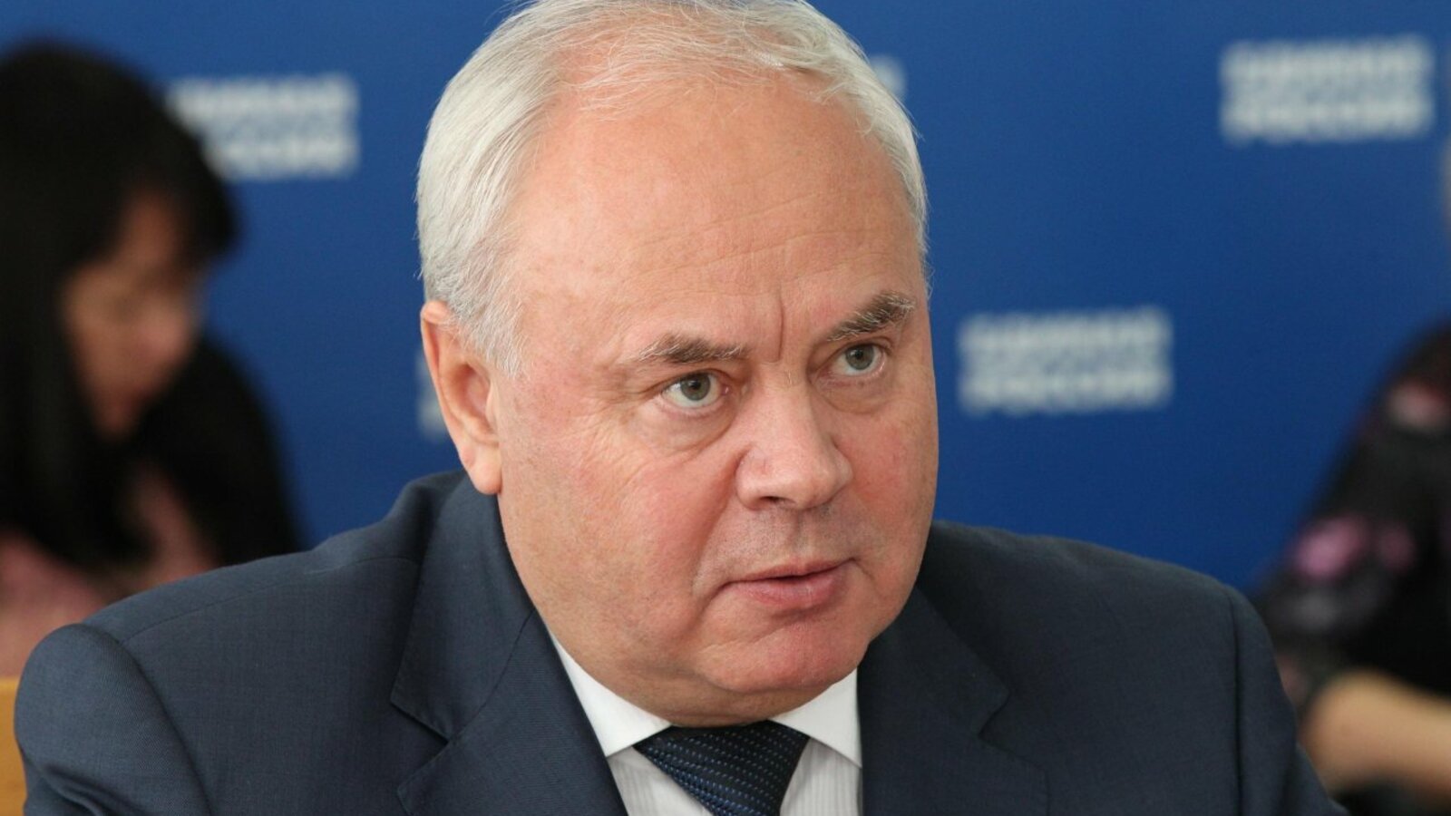 Олег Яровиков