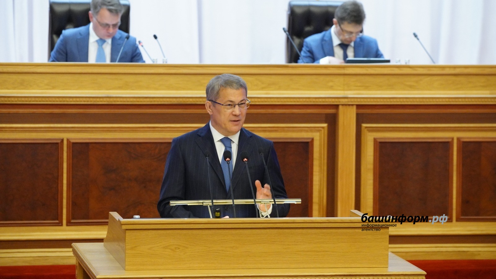 Олег Яровиков