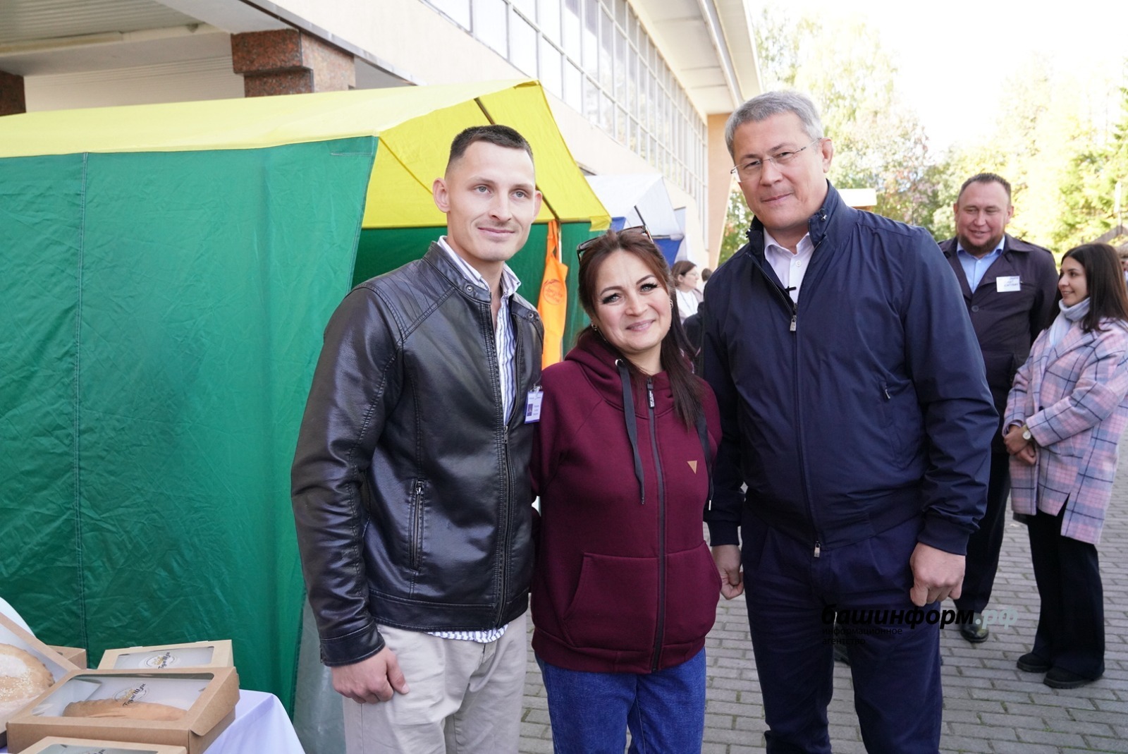 Олег Яровиков