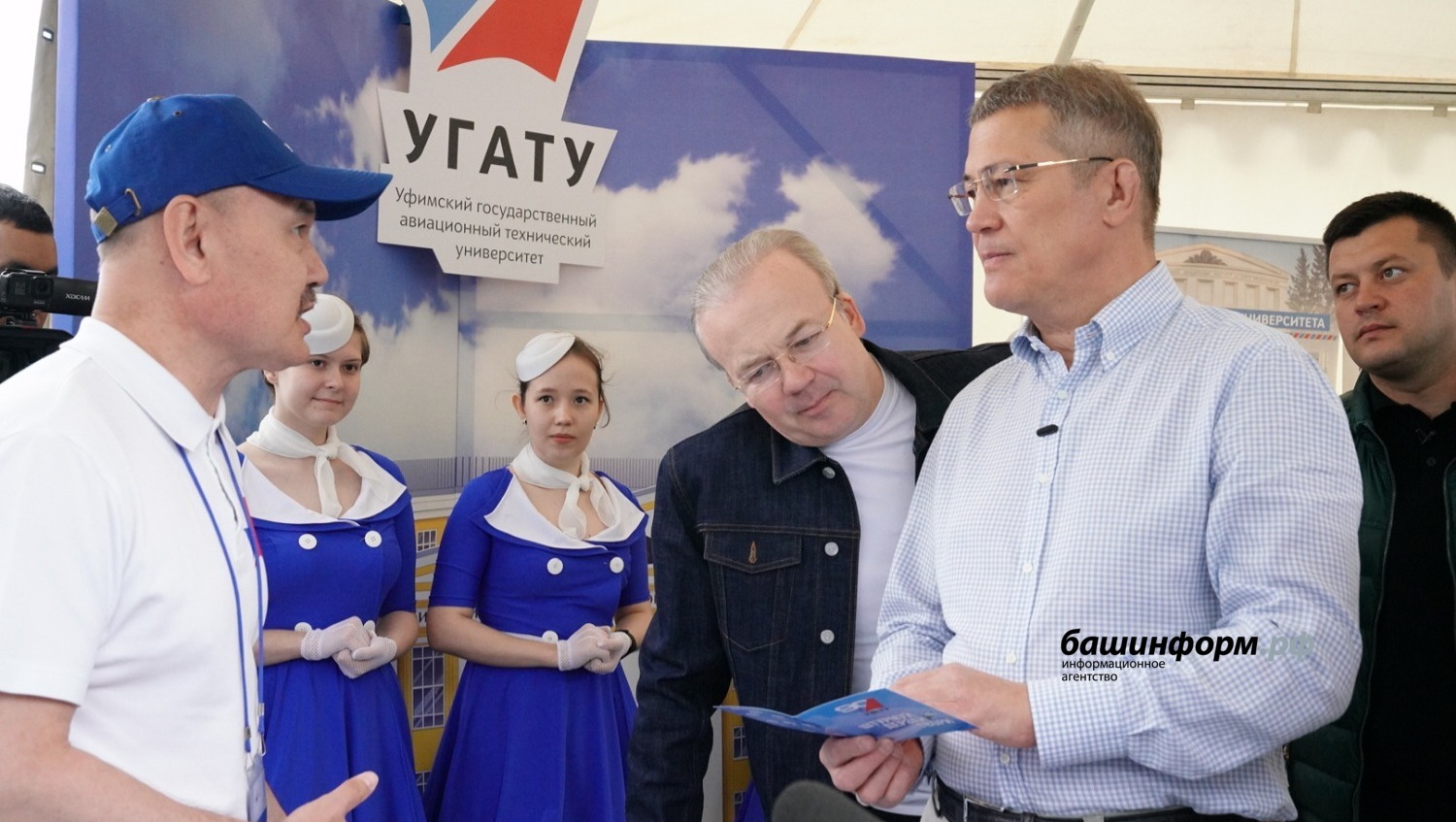 Олег Яровиков