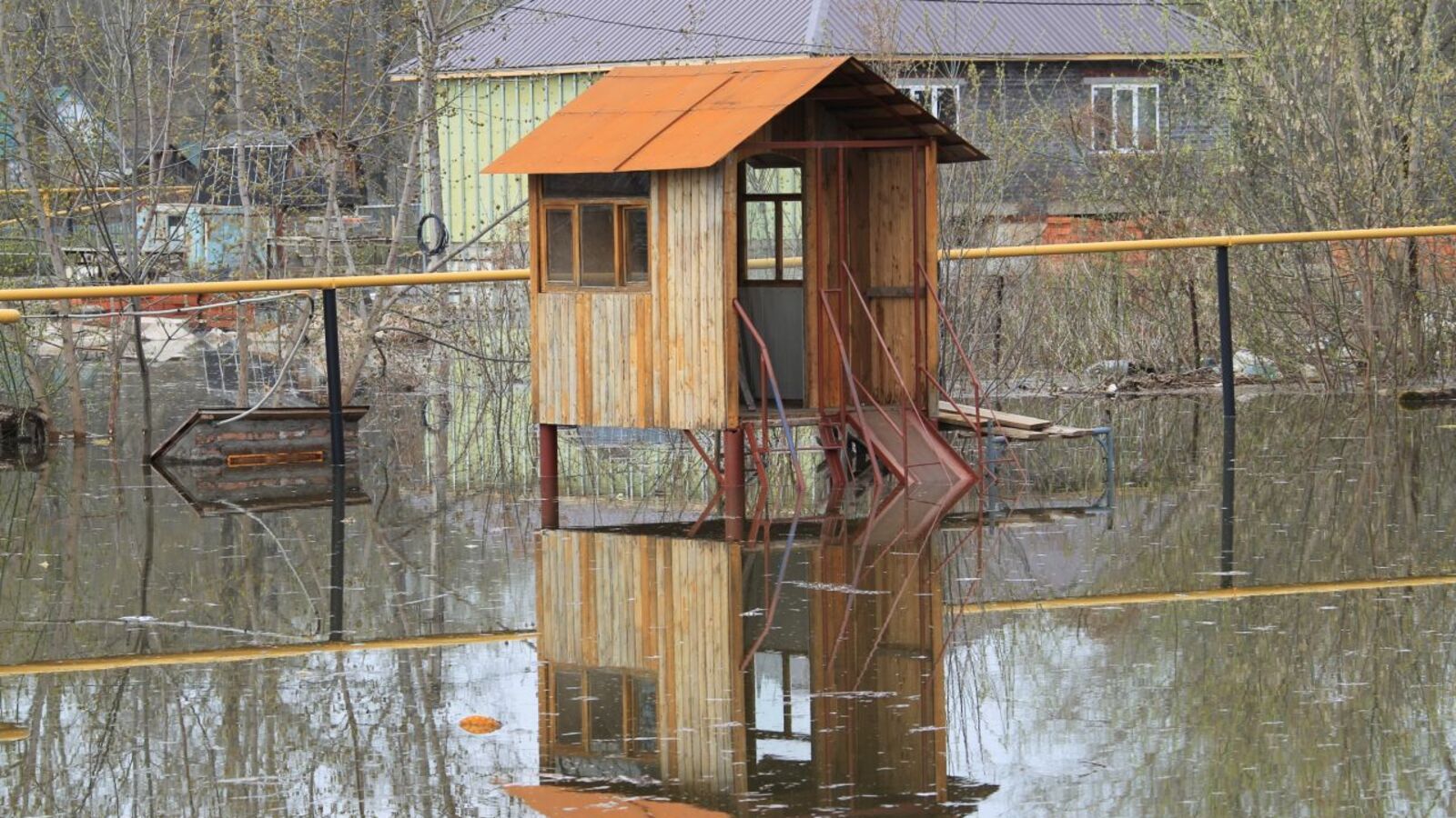 Олег Яровиков