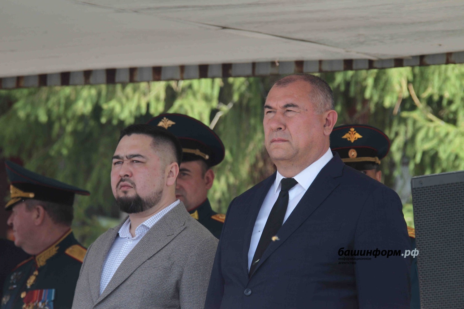 Олег Яровиков
