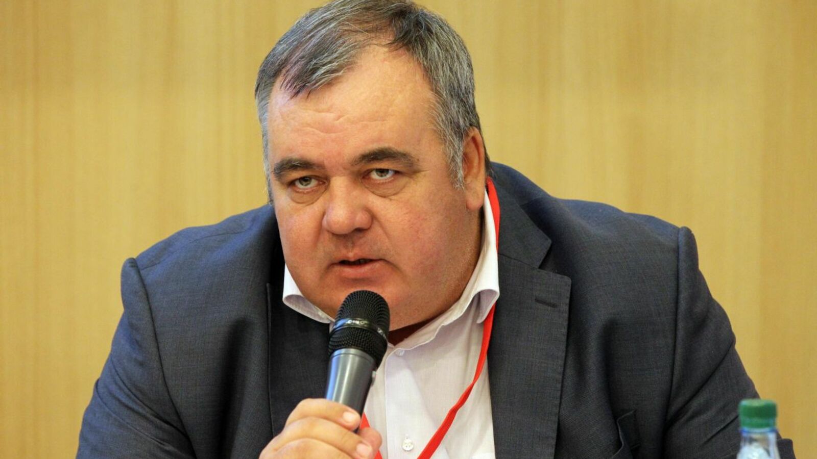 Олег Яровиков