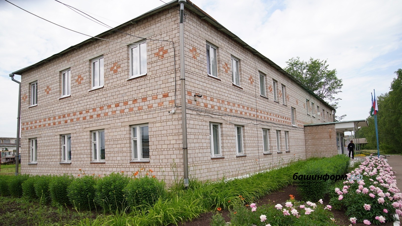Олег Яровиков