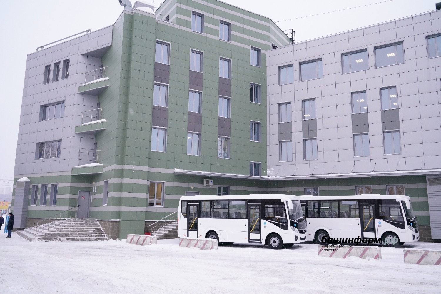 Олег Яровиков