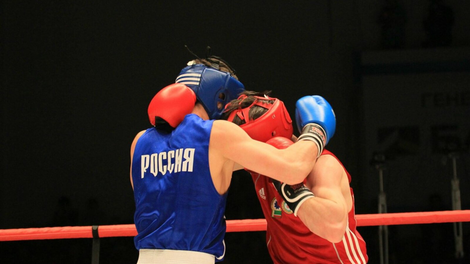 Андрей Старостин