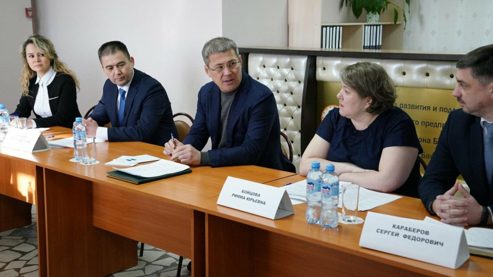 Олег Яровиков