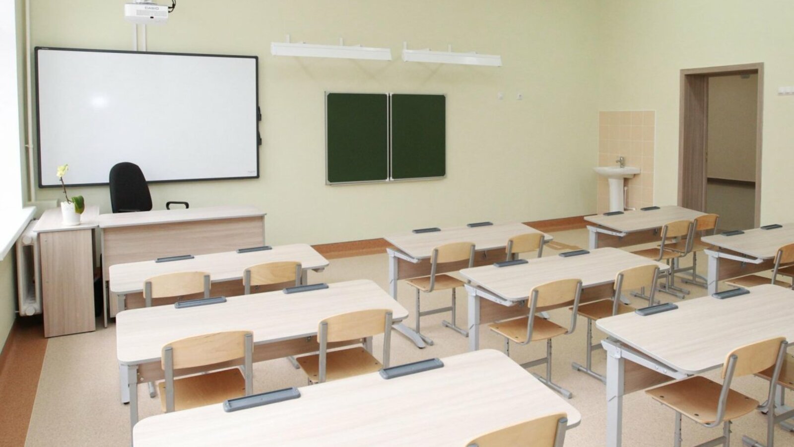 Олег Яровиков