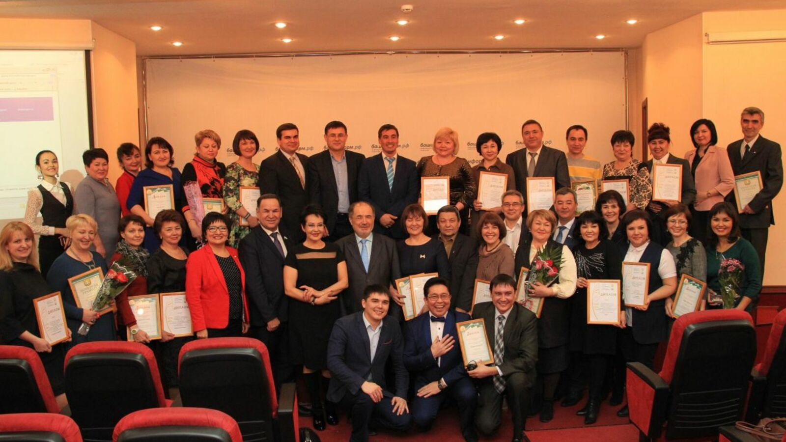 Олег Яровиков