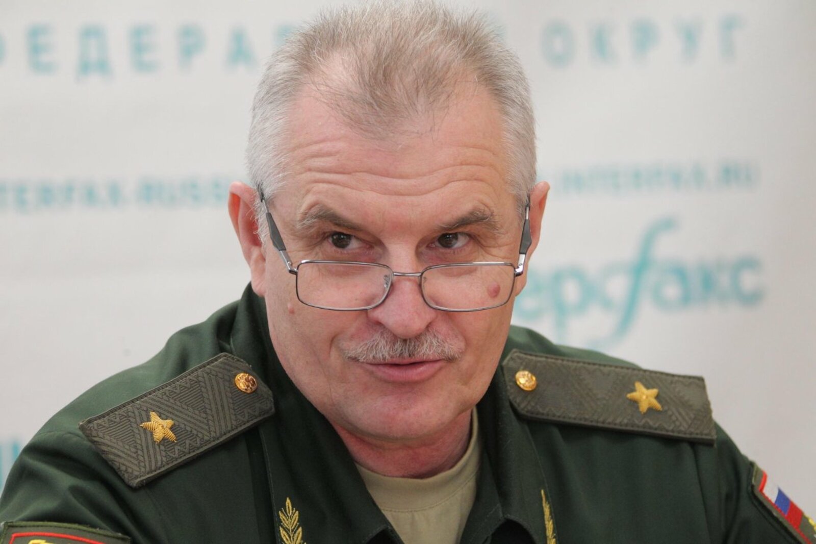 Олег Яровиков