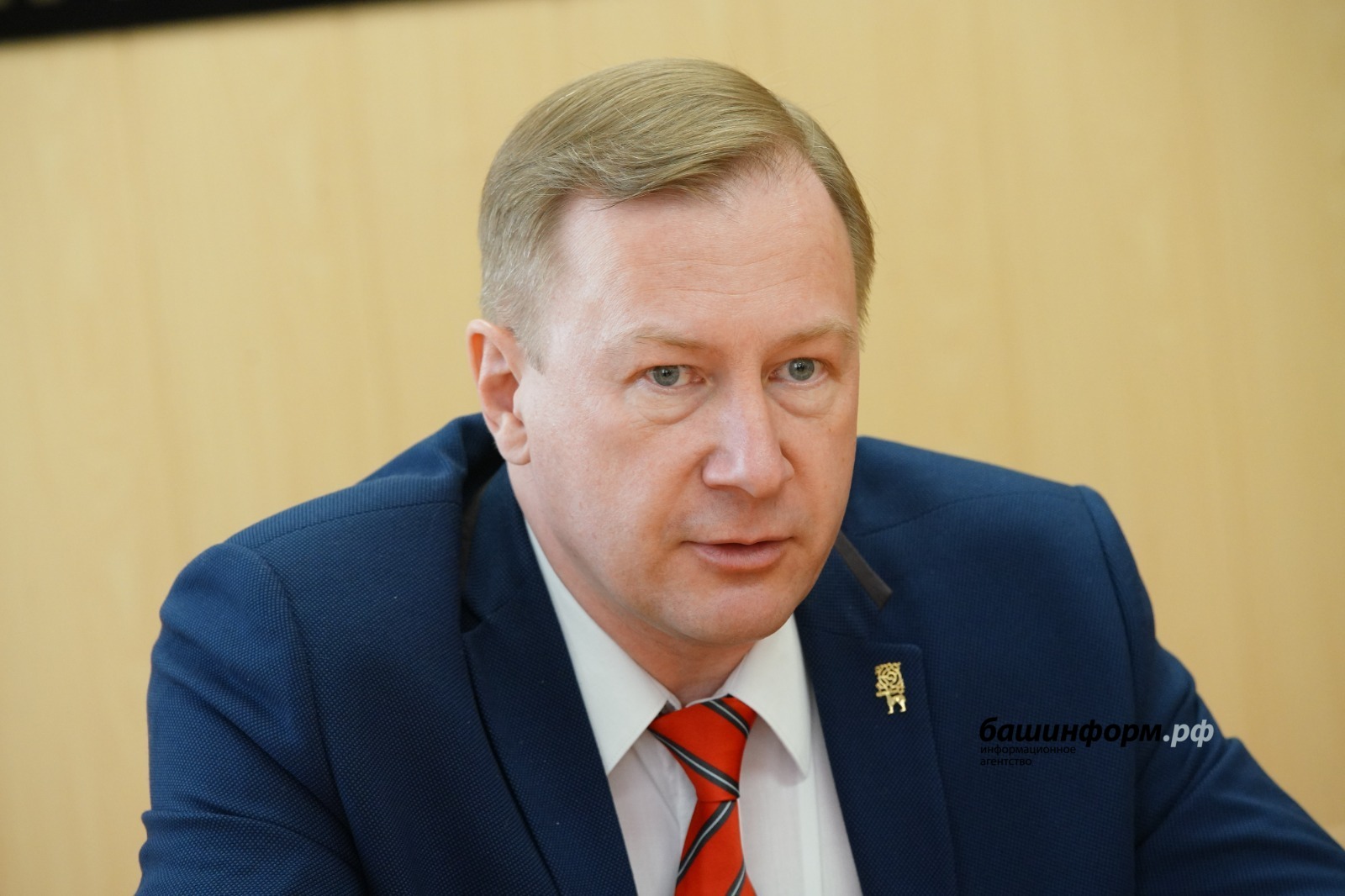 Олег Яровиков