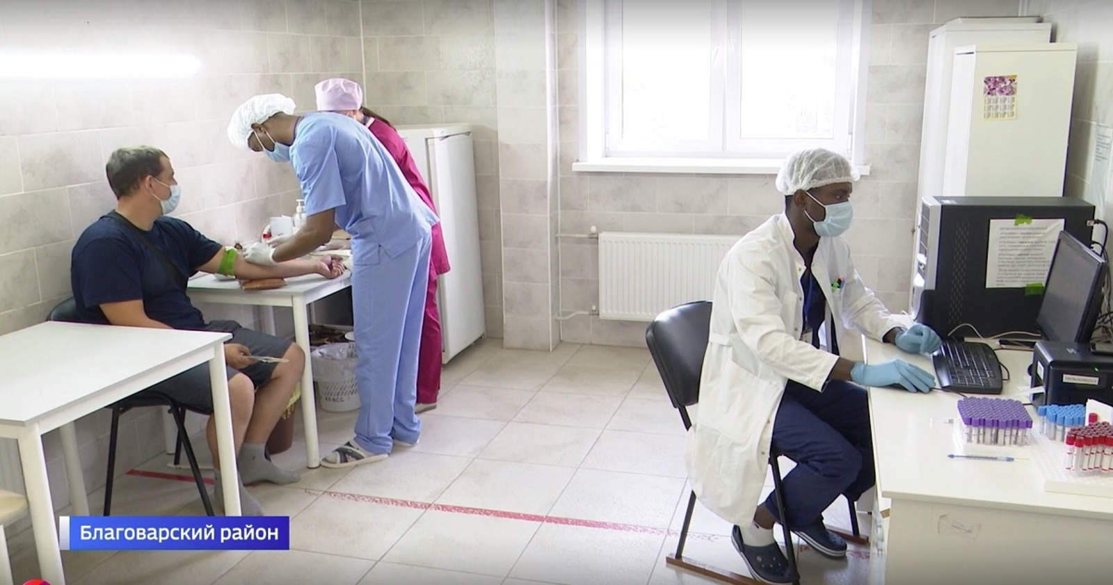 Почти 900 жителей Башкирии за сутки заболели коронавирусом