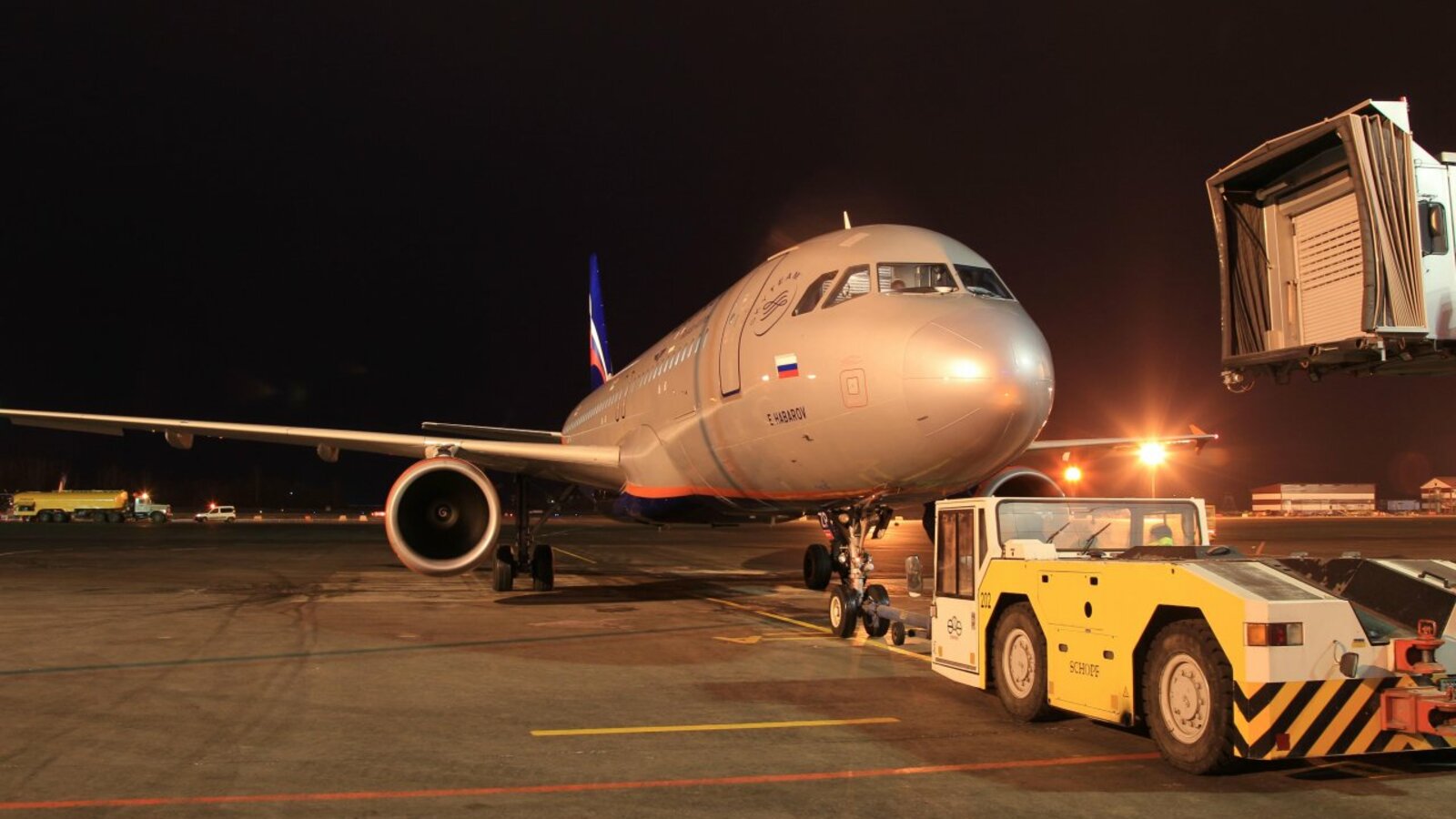 Олег Яровиков