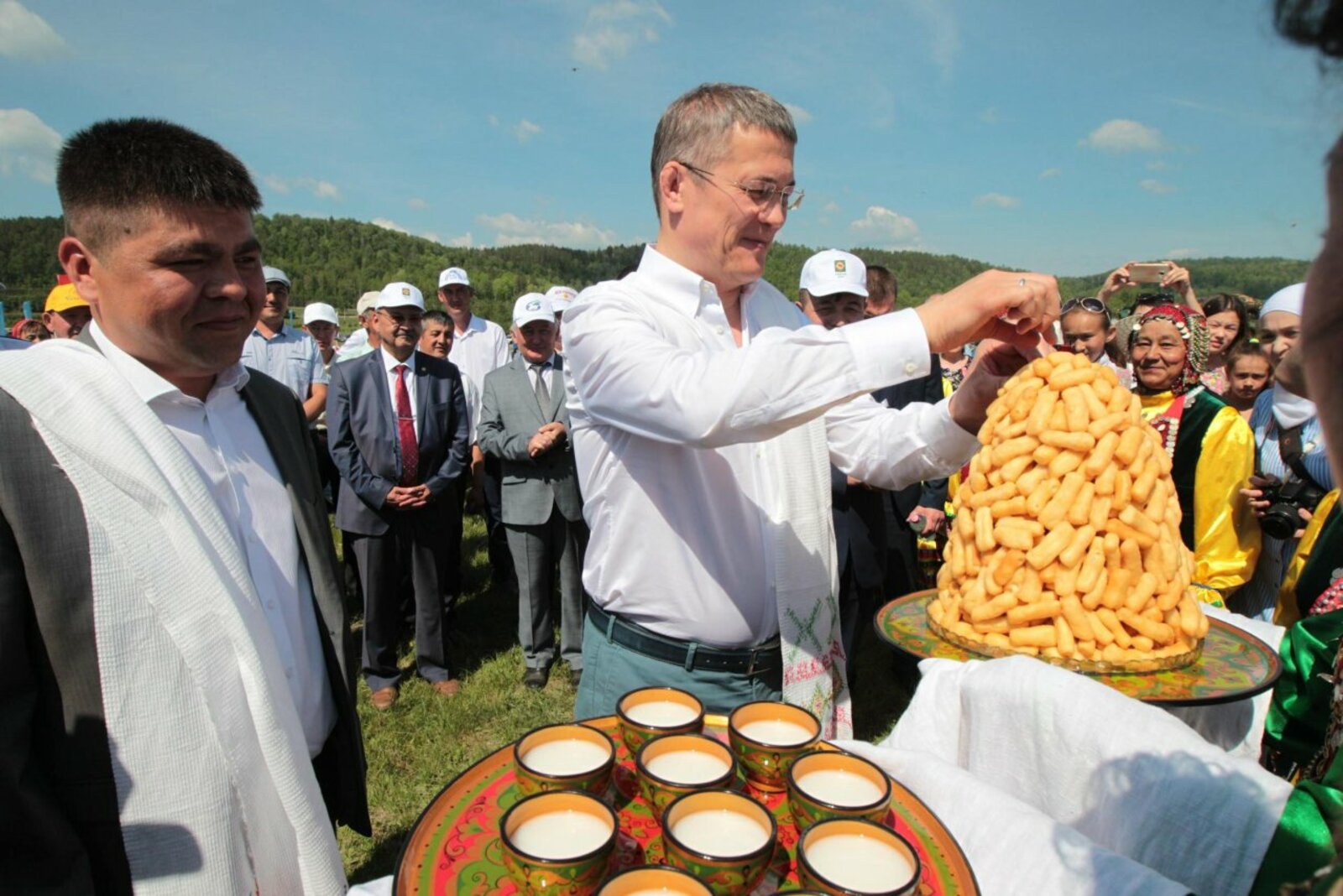 Олег Яровиков