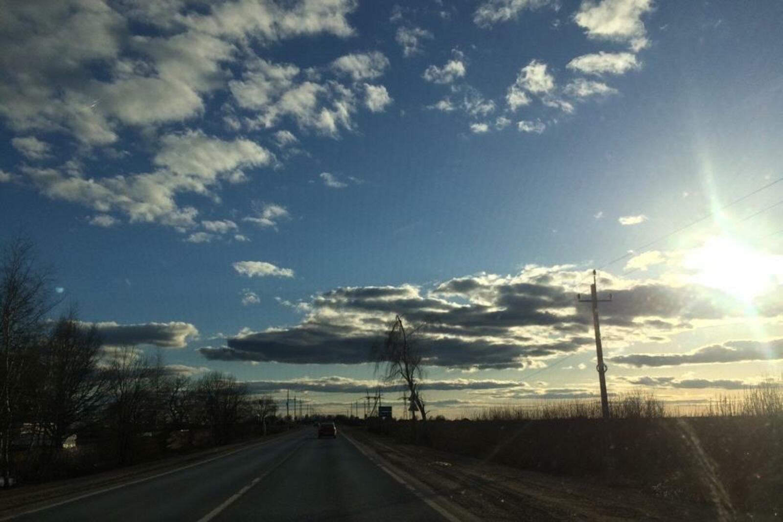 автор